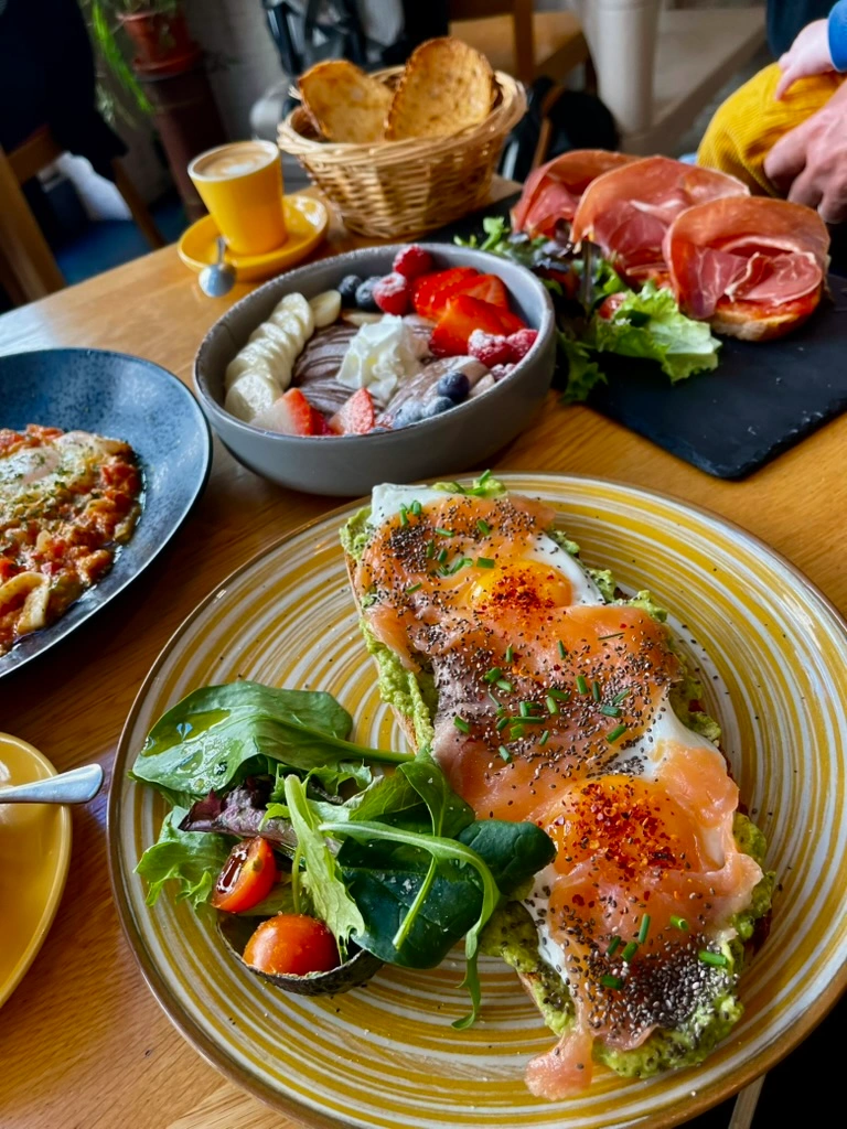tranqui brunch barcelona café interior